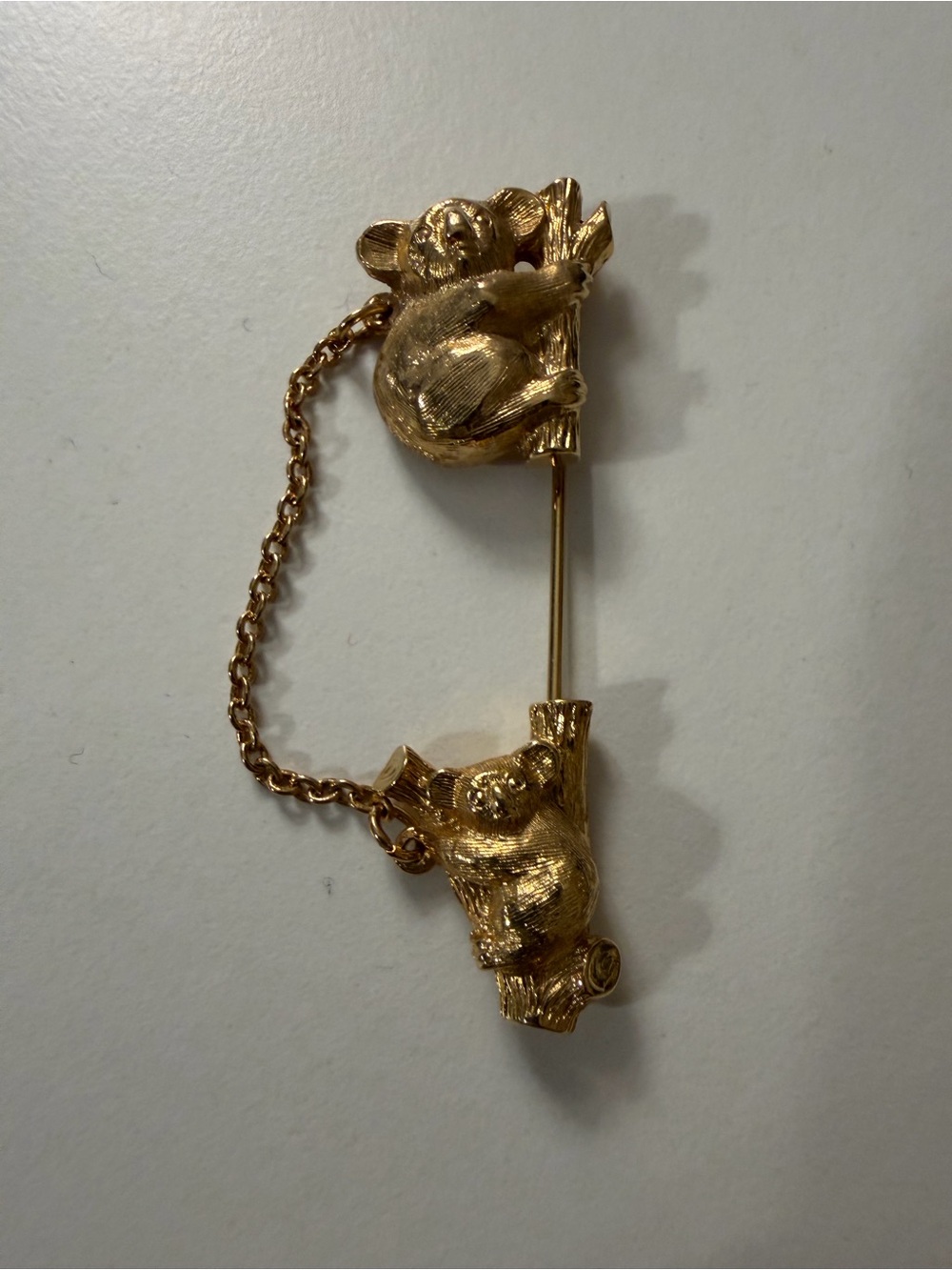 Vintage Avon Gold Koala Tie Pin with Chain